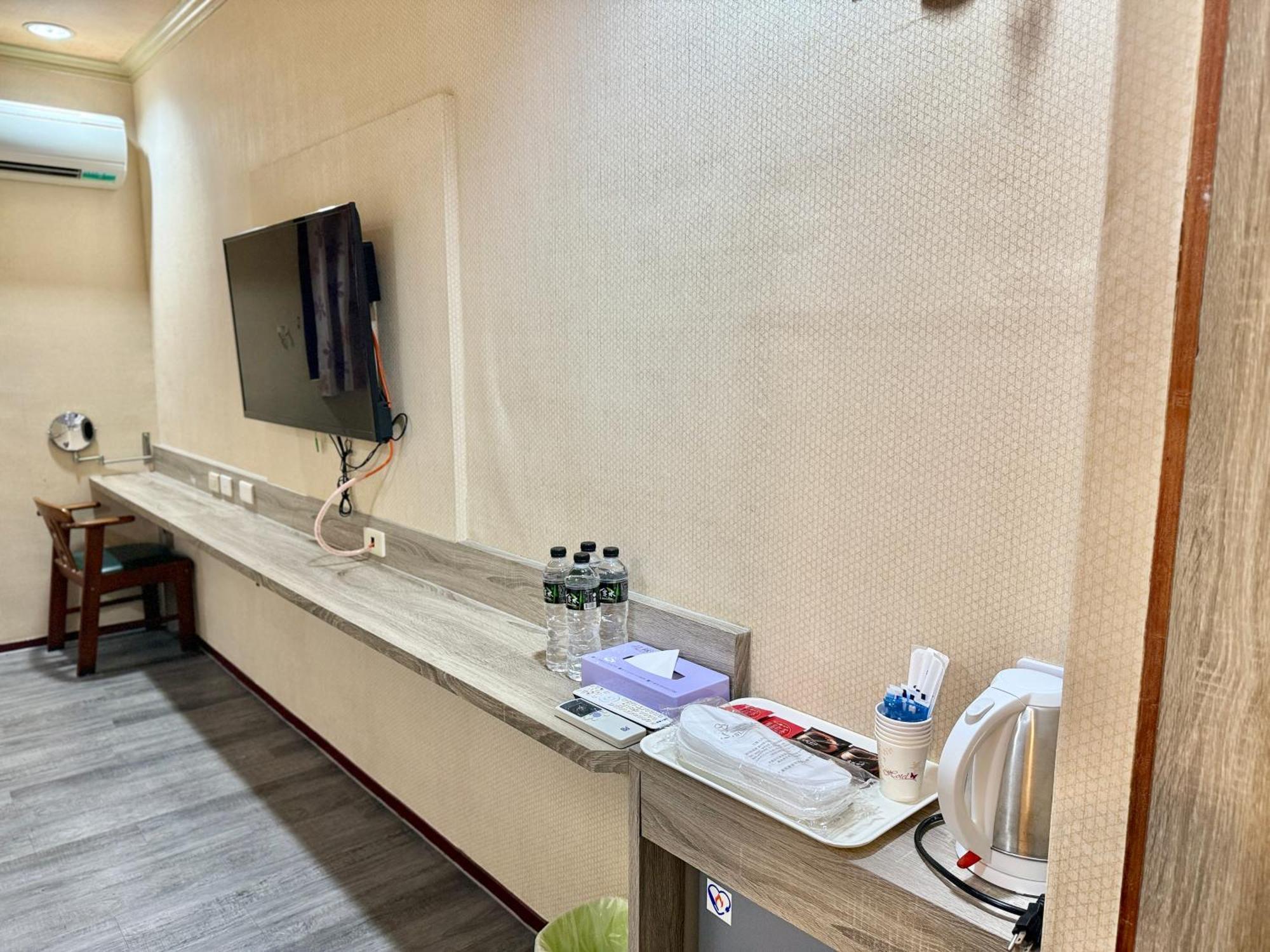 Wl Hotel Hsinchu מראה חיצוני תמונה
