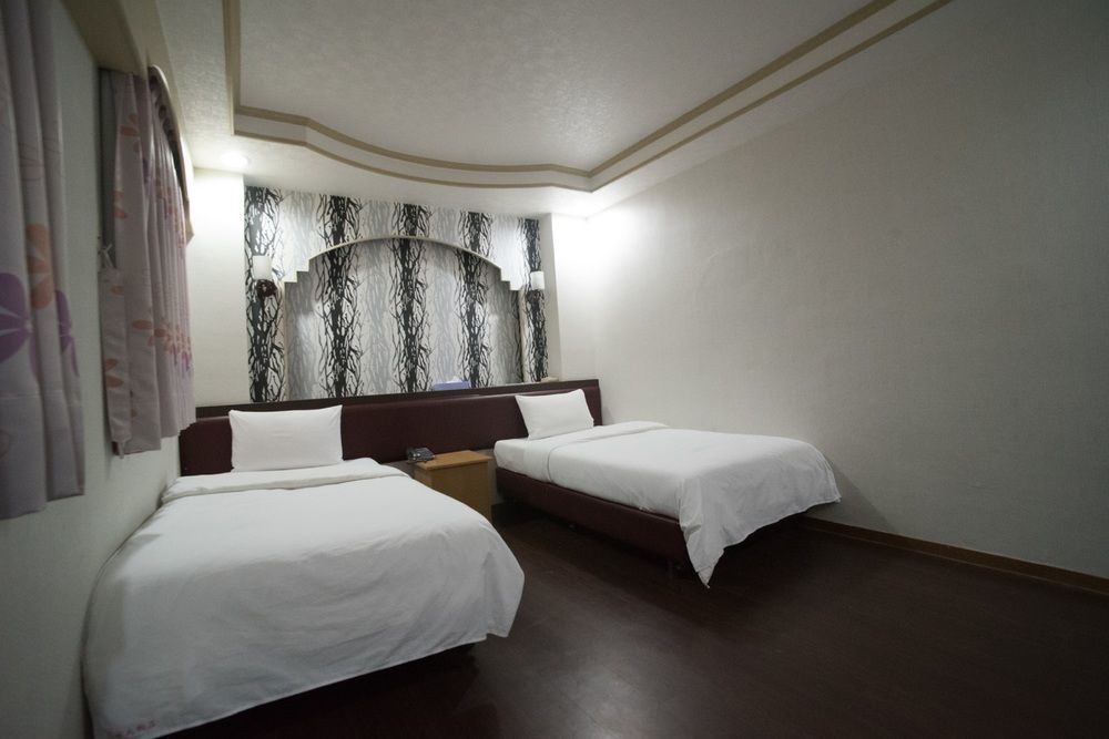 Wl Hotel Hsinchu מראה חיצוני תמונה